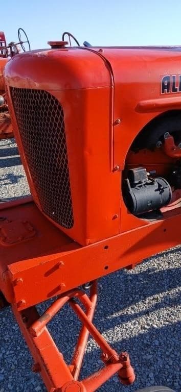 Image of Allis Chalmers WD45 equipment image 3