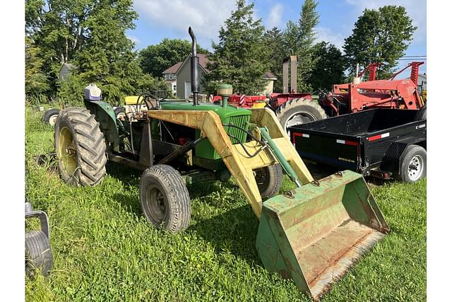 Image of John Deere 2010 equipment image 1