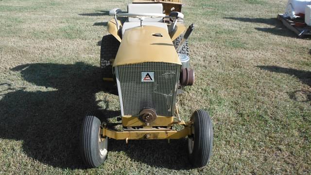 Image of Allis Chalmers B10 equipment image 2