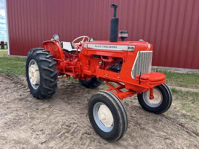 Image of Allis Chalmers D15 equipment image 1