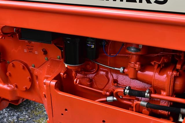 Image of Allis Chalmers D15 equipment image 3