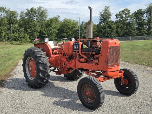 Image of Allis Chalmers D17 equipment image 2