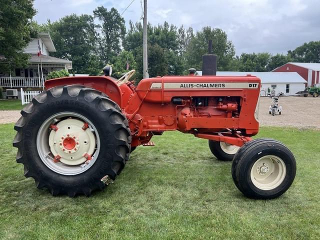 Image of Allis Chalmers D17 equipment image 3