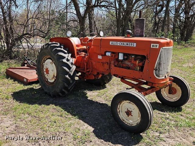 Image of Allis Chalmers D17 equipment image 2