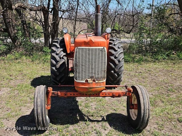 Image of Allis Chalmers D17 equipment image 1