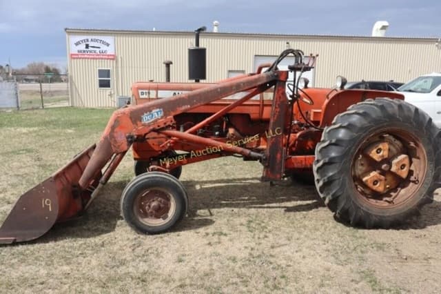 Image of Allis Chalmers D19 equipment image 1