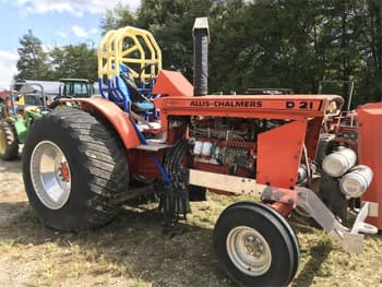 1963 Allis Chalmers D21 Equipment Image0