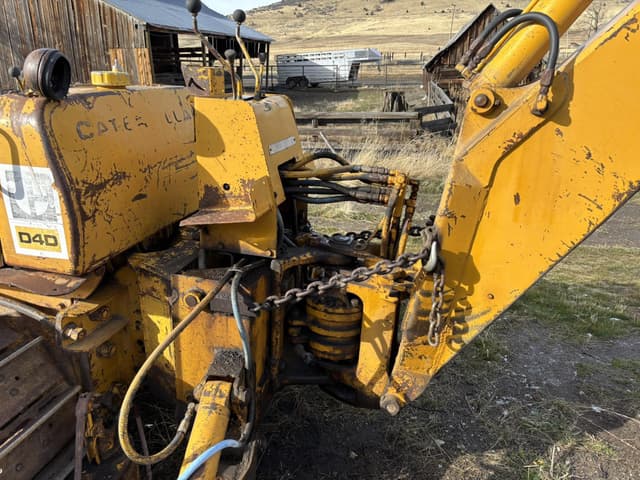 Image of Caterpillar D4D equipment image 2
