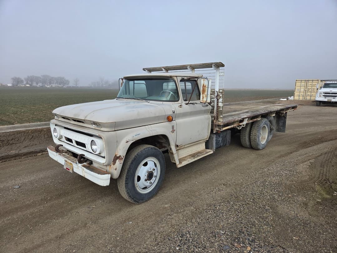 Image of Chevrolet C60 Primary image