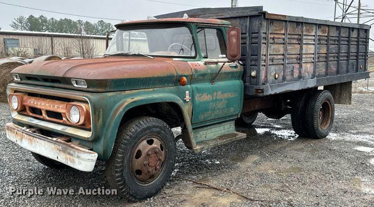 Main image Chevrolet C60