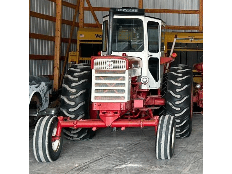 Main image Farmall 560 