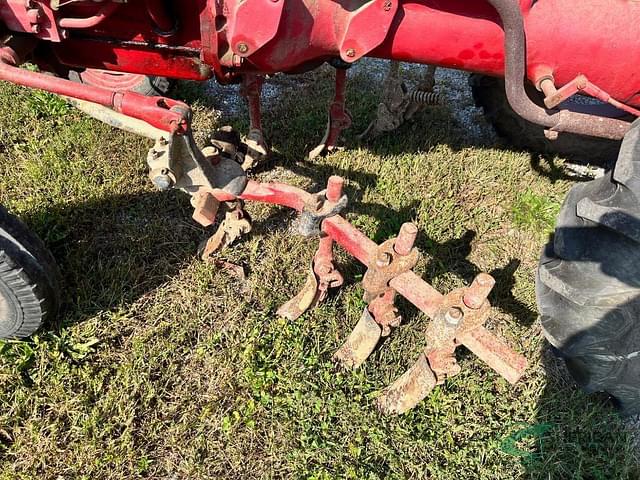 Image of Farmall Cub equipment image 4