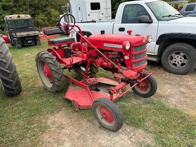 Image of Farmall Cub equipment image 2