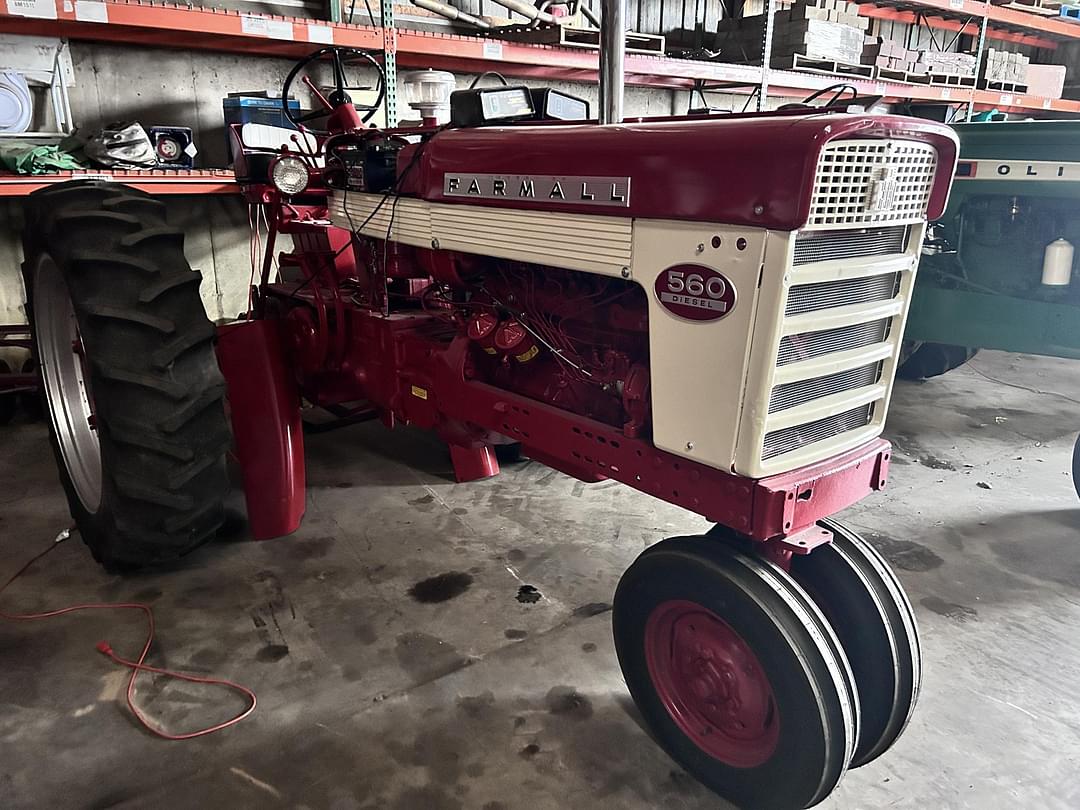 Image of International Harvester 560 Primary Image