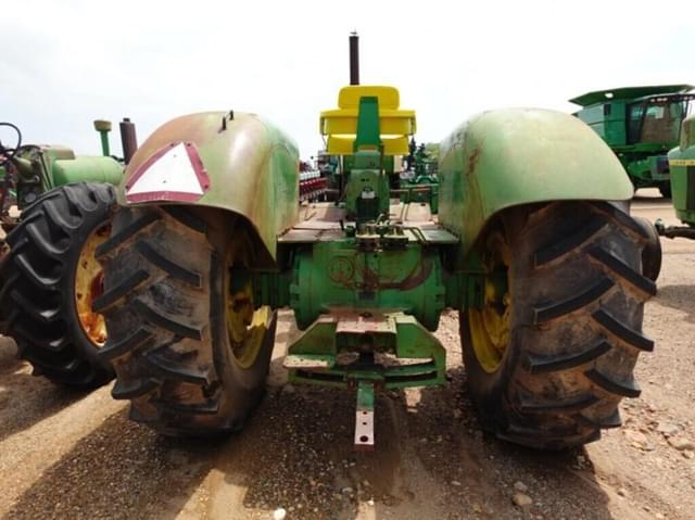 Image of John Deere 5010 equipment image 2