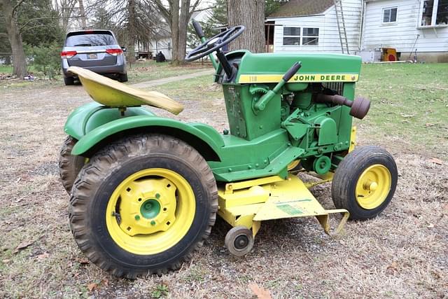 Image of John Deere 110 equipment image 4