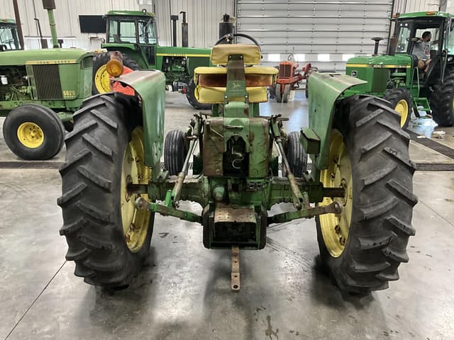 Image of John Deere 3010 equipment image 3