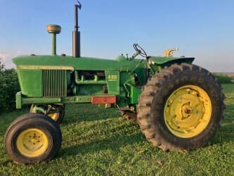 Image of John Deere 4010 equipment image 3