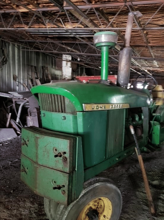 Image of John Deere 4010 equipment image 4