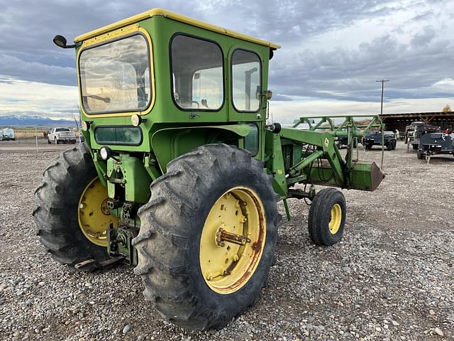 Image of John Deere 4010 equipment image 4