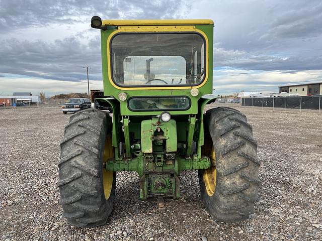 Image of John Deere 4010 equipment image 3