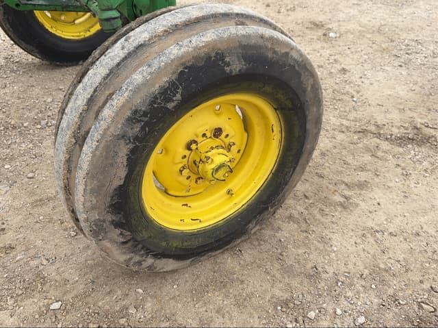 Image of John Deere 4010D equipment image 2