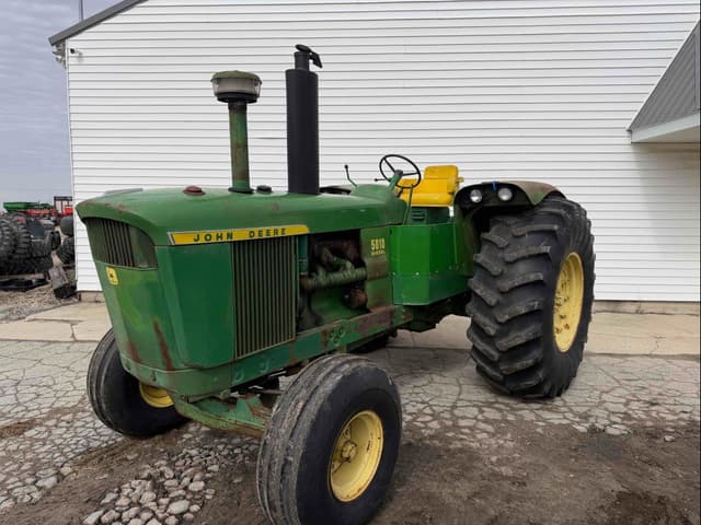 Image of John Deere 5010 equipment image 1