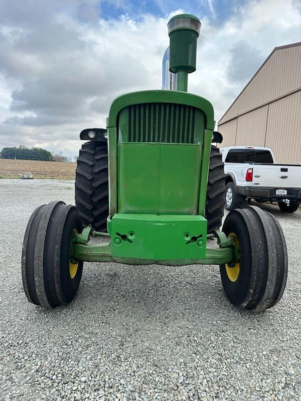 Image of John Deere 5010 equipment image 1