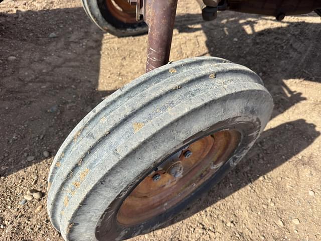 Image of Massey Ferguson 65 equipment image 2