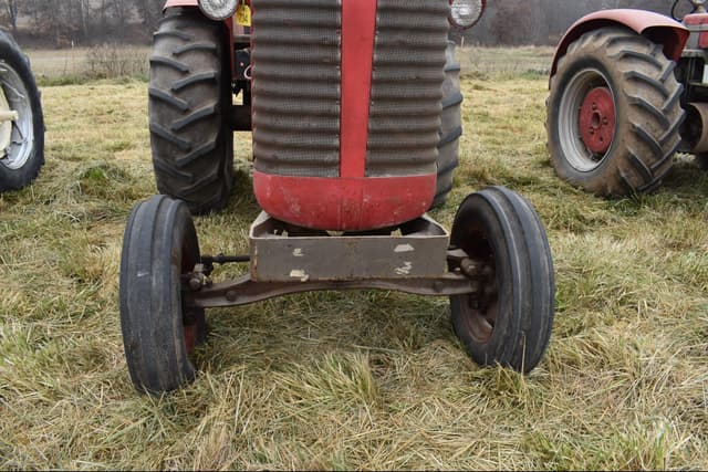 Image of Massey Ferguson 97 equipment image 4