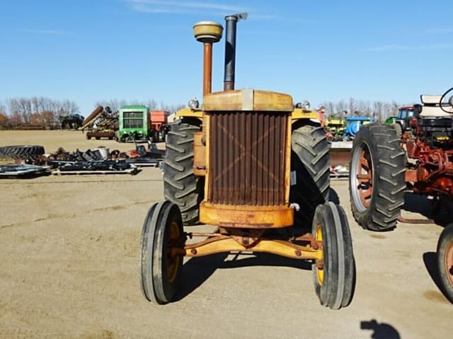 Image of Minneapolis-Moline G706 equipment image 4