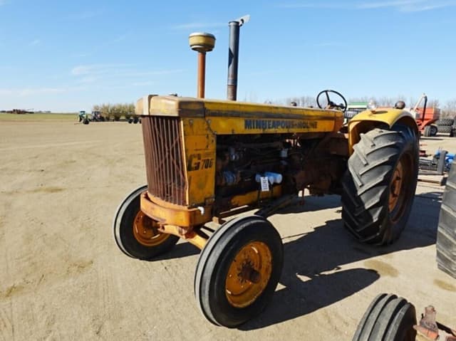 Image of Minneapolis-Moline G706 equipment image 2