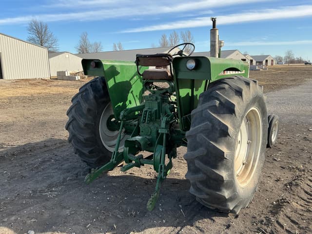 Image of Oliver 1800 equipment image 3