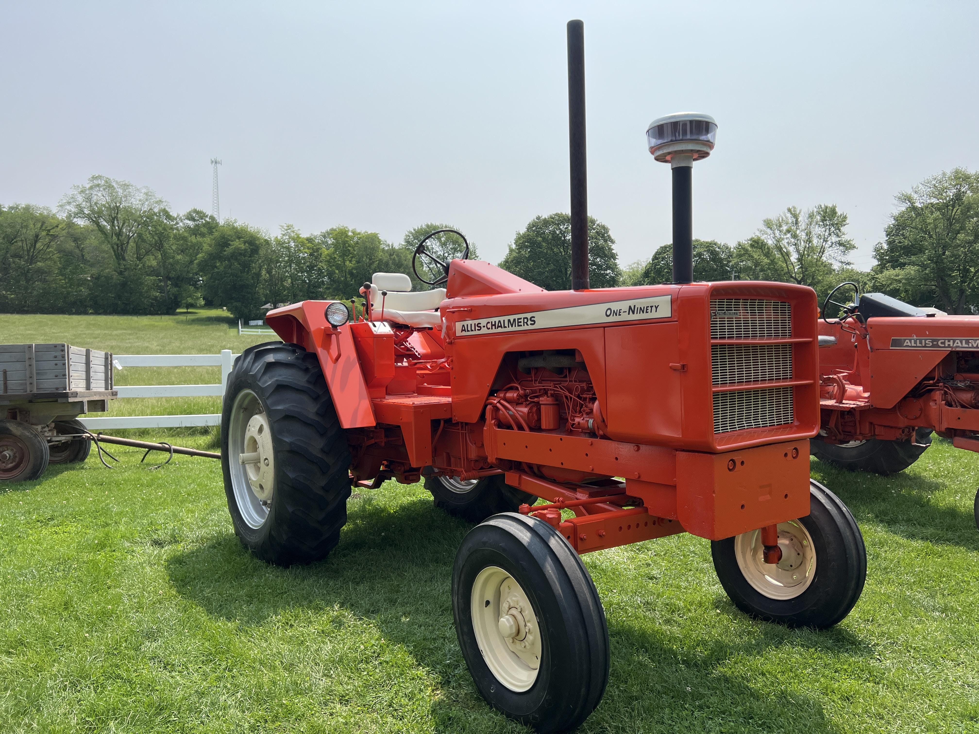 Main image Allis Chalmers 190