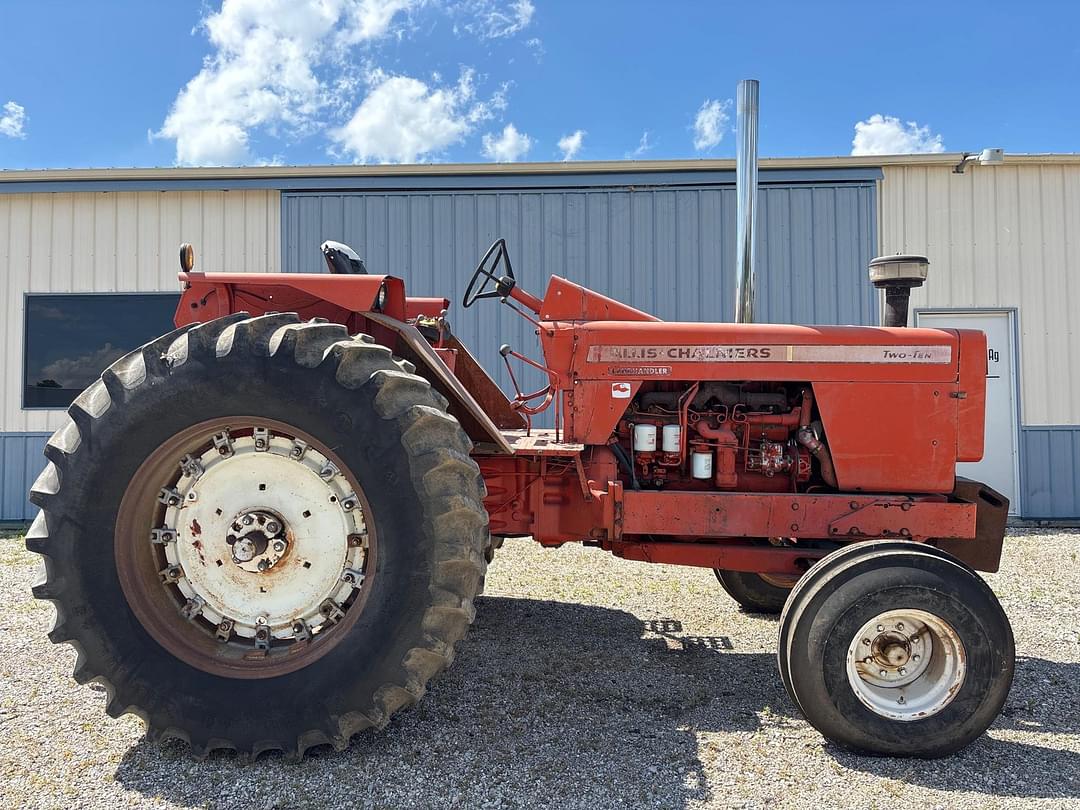 Image of Allis Chalmers 210 Primary image