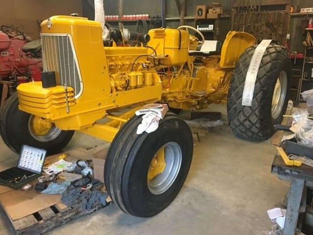 Image of Allis Chalmers D19 equipment image 2