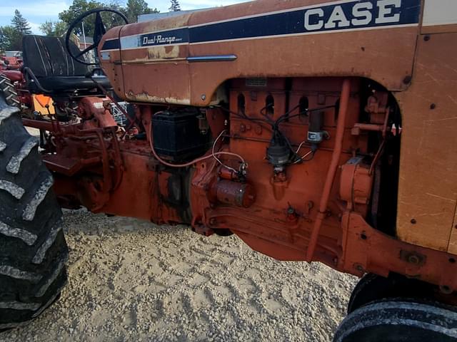 Image of J.I. Case 741 equipment image 2
