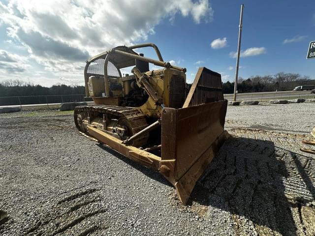 Image of Caterpillar D6C equipment image 1