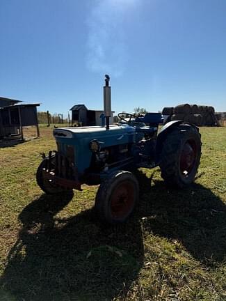 Image of Fordson Super Dexta equipment image 2