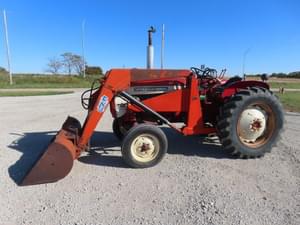 1964 International Harvester 404 Image