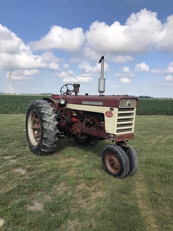 Main image International Harvester 460