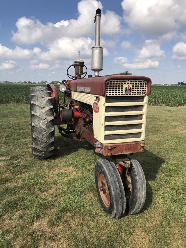 Image of International Harvester 460 equipment image 2