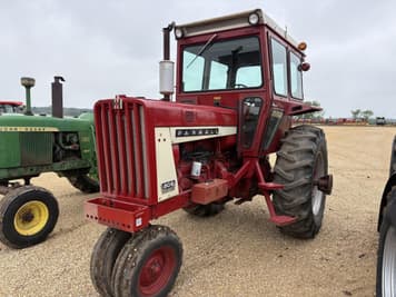 Main image International Harvester 806