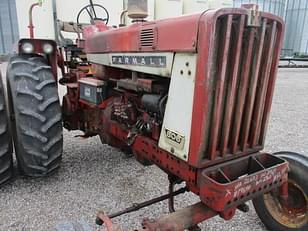 Main image International Harvester 806 18