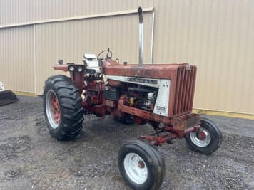 Main image International Harvester 806