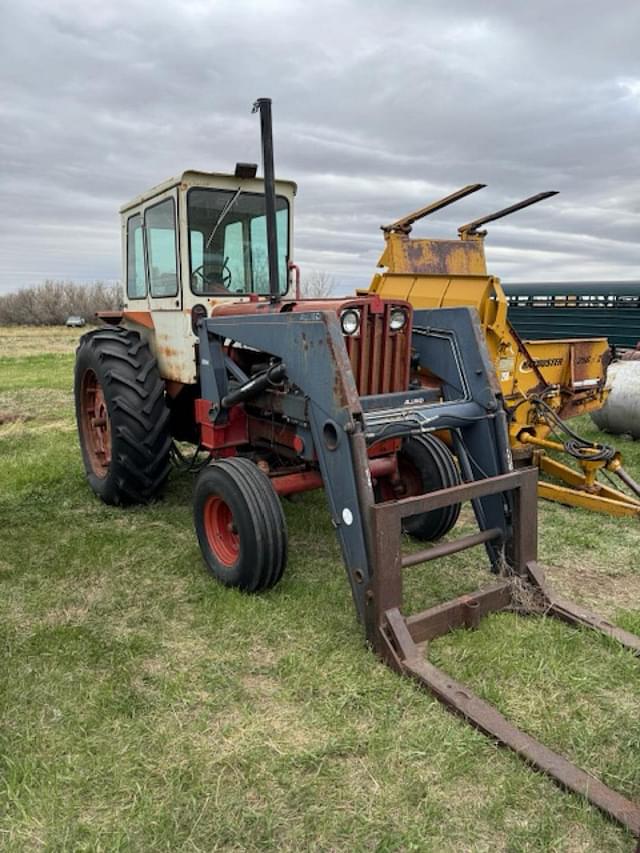 Image of International Harvester 806 equipment image 2