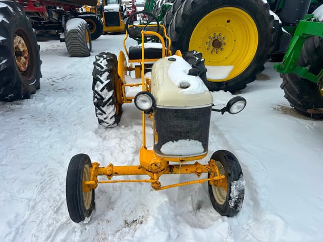 Image of International Harvester Cub Lo-Boy equipment image 1