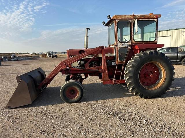 Image of International Harvester 706 equipment image 3