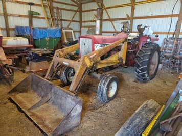 Main image International Harvester 706