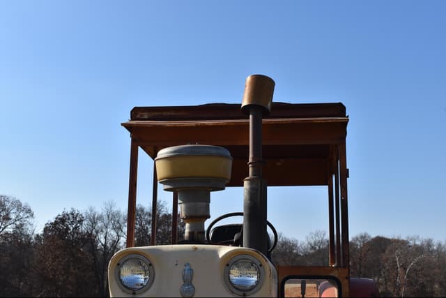 Image of J.I. Case 930 equipment image 4